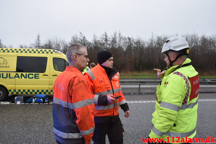 Chaufføren blev dræbt. Midtjyske Motorvej mellem Tørring og Give. 10/12-2020. Kl. 11:12.