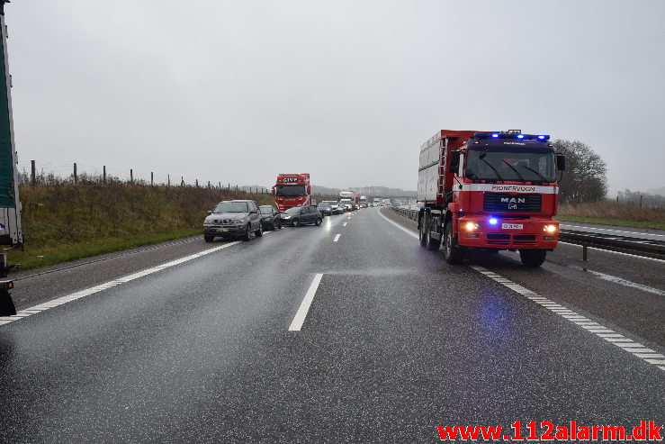 Chaufføren blev dræbt. Midtjyske Motorvej mellem Tørring og Give. 10/12-2020. Kl. 11:12.