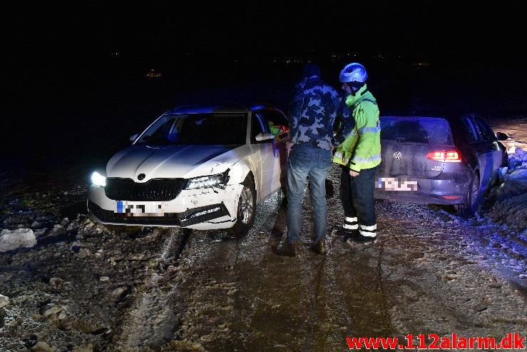 2 biler kørt sammen. Højenvej ved Nr. Vilstrup. 07/02-2021. Kl. 18:50.