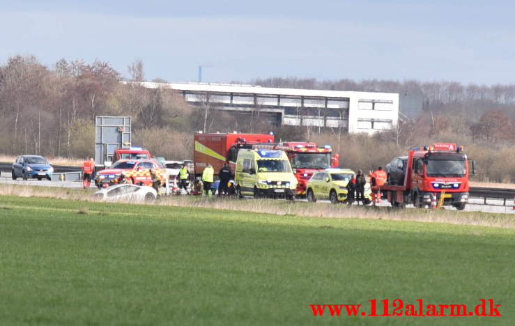 Uheld i påsketrafikken. E45 ved Hedensted 123 KM. 01/04-2021. Kl. 11:35.