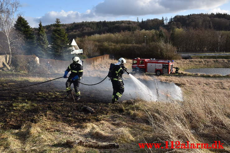 Mindre naturbrand på Mark. Buldalen ved Knabberup. 06/04-2021. Kl. 18:32.