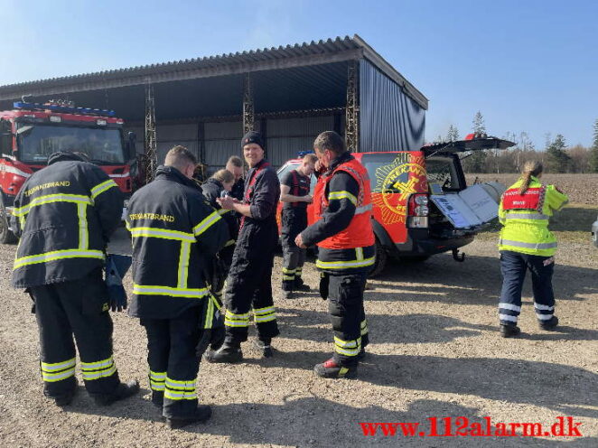 Brand på Randbøl Hede. Frederikshåbvej Randbøl. 17/04-2021. Kl. 15:22.