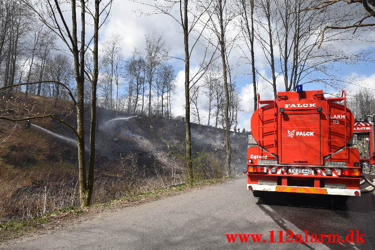 Mindre naturbrand. Tørskindvej Randbøl. 26/04-2021. Kl. 13:11.