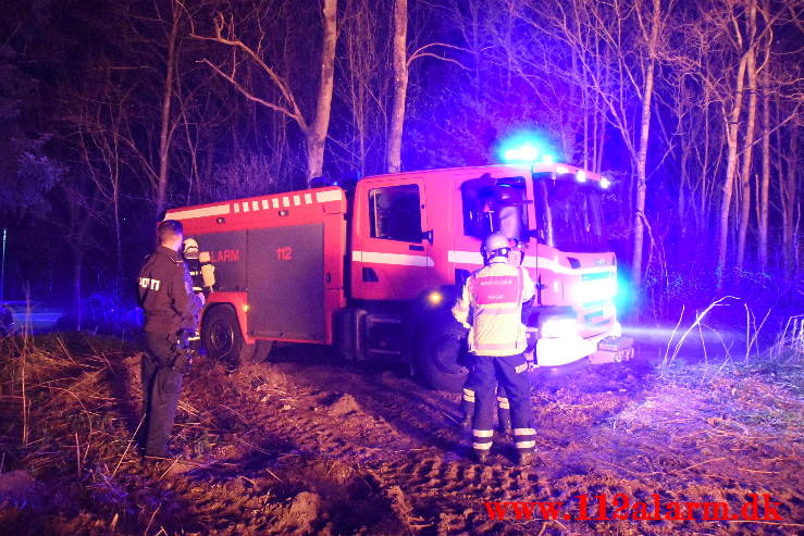 Brand i Villa. Grønnedalen i Vejle. 29/04-2021. Kl. 00:27.