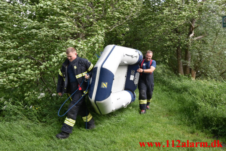 Redning – Drukneulykke. Fårup Sø i Jelling. 20/06-2021. Kl. 15:16.