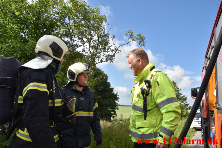 Brand i Villa. Trangtrappevej i Kollerup. 25/06-2021. Kl. 08:56.