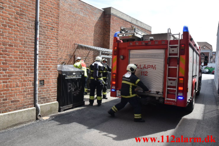 Ild i kælderen på den gamle Vejle Brandstation. Anlæget 6.C i Vejle. 04/07-2021. Kl. 15:10.