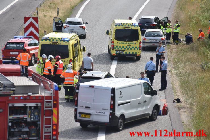 FUH med fastklemt på rampen. Motorvejen E45 ved Vejle. 12/07-2021. Kl. 15:54.