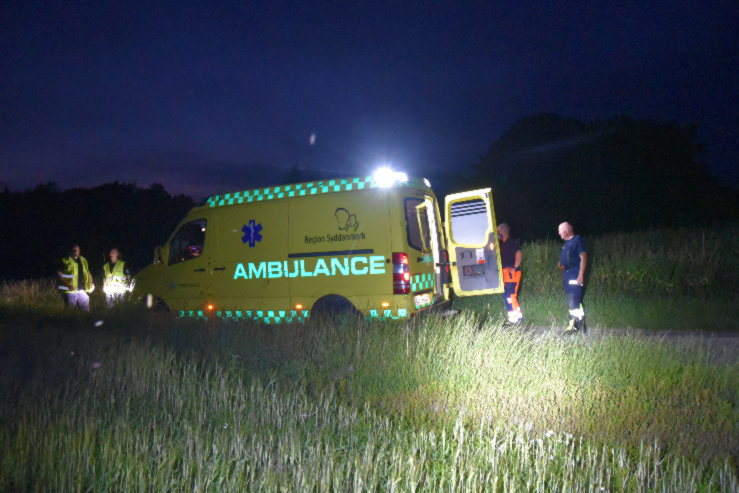 Alvorlig redningsaktion. Birkelundvej ved Jelling. 14/07-2021. Kl. 22:47.