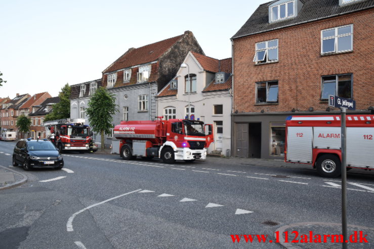 Brand i butik. Vesterbrogade i Vejle. 17/07-2021. Kl. 20:48.