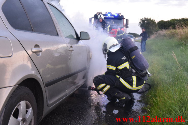 Bilbrand. Hovedvejen ved Viuf. 19/08-2021. Kl. 20:18.