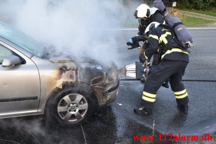 Bilbrand. Hovedvejen ved Viuf. 19/08-2021. Kl. 20:18.