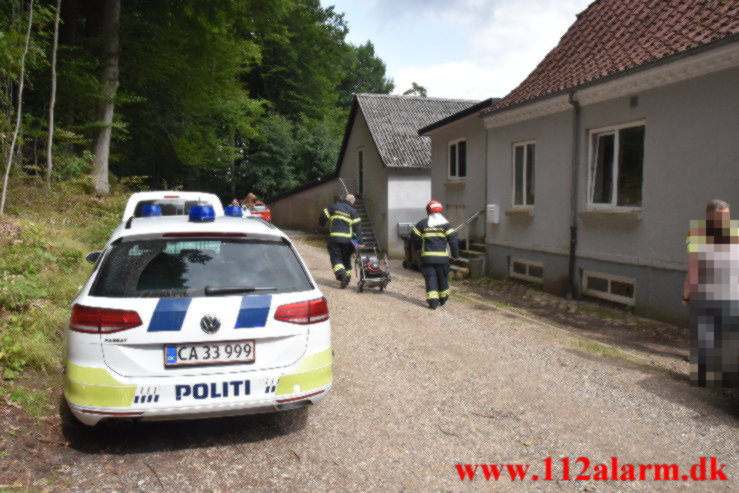 Brand i Villa. Frøkær Skovvej i Vejle. 21/08-2021. KL. 12:38.