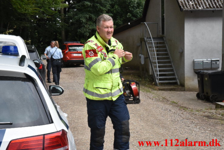 Brand i Villa. Frøkær Skovvej i Vejle. 21/08-2021. KL. 12:38.