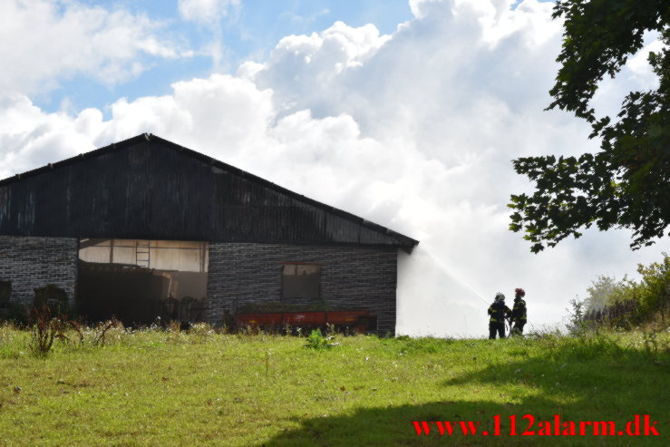 Gårdbrand. Mørkholtvej ved Randbøl. 27/08-2021. Kl. 14:10.