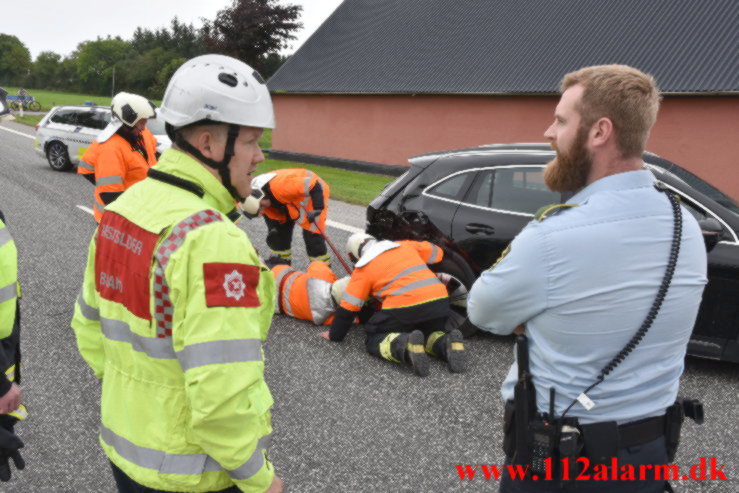 Ældre mand kørte op bag i en anden bil. Koldingvej ved Højen. 16/09-2021. Kl. 12:15.