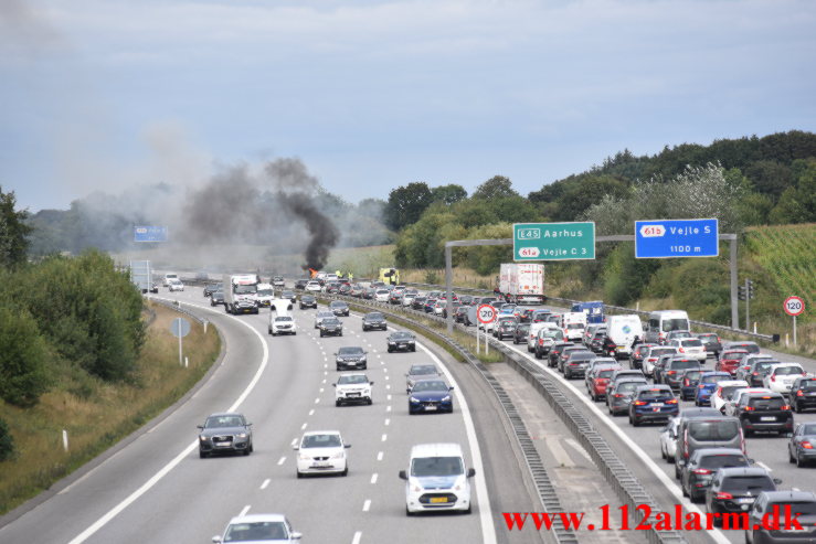 Bilbrand. Østjyske Motorvej lige efter Skæruprast. 19/09-2021. KL. 13:30.