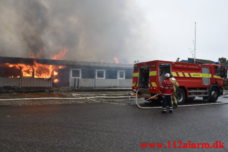 Brand i Industribygning. Frederik Winthers Vej i Horsens. 27/9-2021. KL. 15:22.