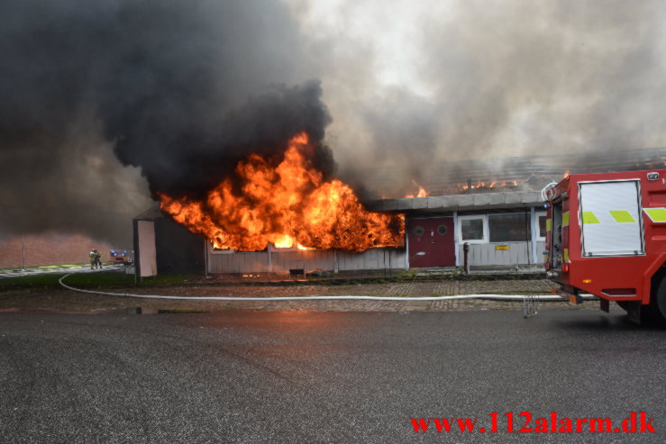 Brand i Industribygning. Frederik Winthers Vej i Horsens. 27/9-2021. KL. 15:22.