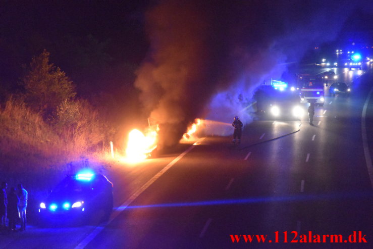 Bilbrand. Østjyske Motorvej e45 ved 106 Km. 04/09-2021. KL. 23:08.