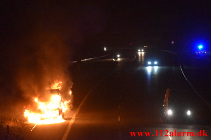 Bilbrand. Østjyske Motorvej e45 ved 106 Km. 04/09-2021. KL. 23:08.