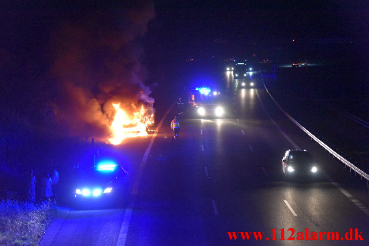 Bilbrand. Østjyske Motorvej e45 ved 106 Km. 04/09-2021. KL. 23:08.