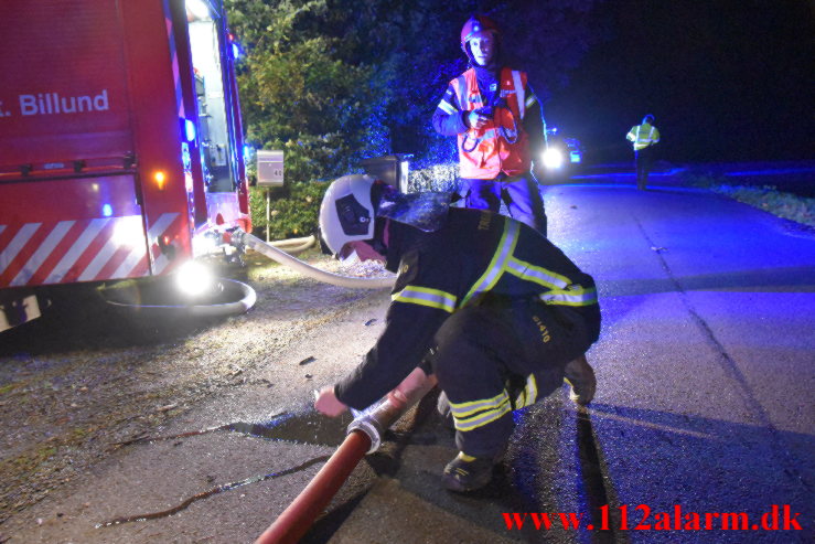 Voldsom Gårdbrand. Oustrupvej ude i Vork. 04/10-2021. Kl. 21:44.