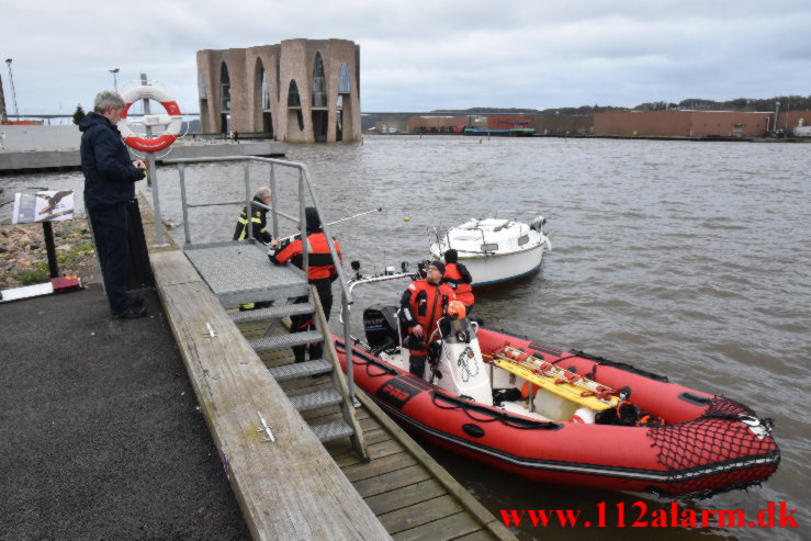 Efterlysning. Hvem mangler ANTON ? Vejle Havn. 