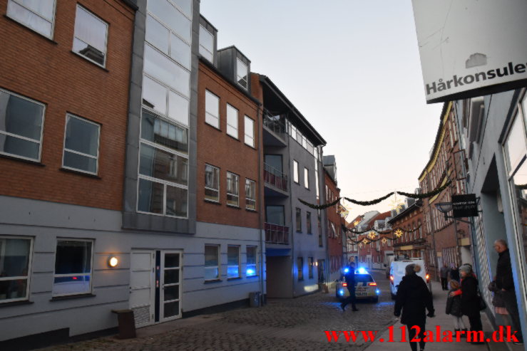 Branden raseret hele køkkenet. Grønnegade 21 i Vejle. 20/12-2021. Kl. 15:50.