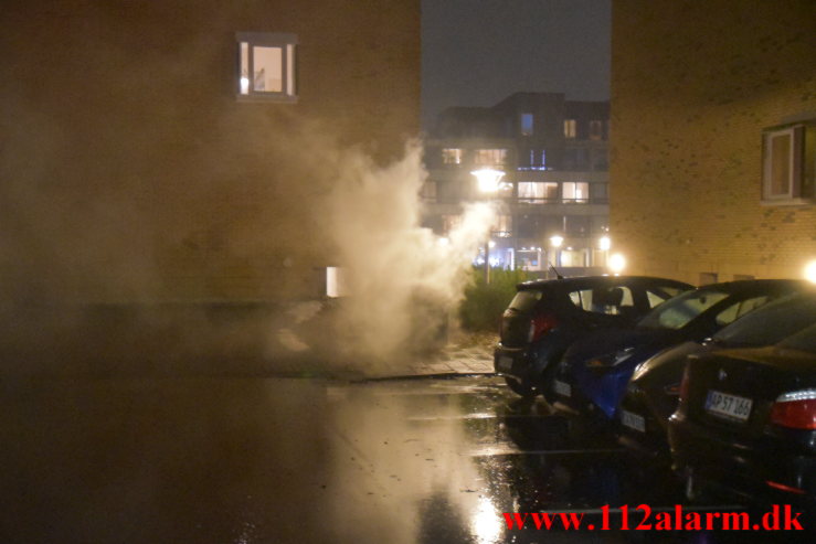 2 Stk. Container brand. Søndermarken i Vejle. 29/12-2021. Kl. 21:25.