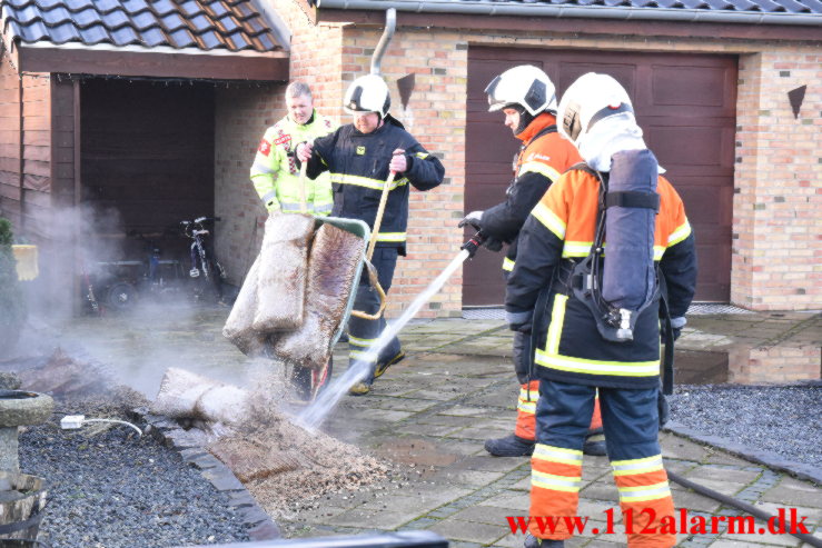 Brand i Villa. Horskær Mosevej i Jerlev. 14/01-2022. Kl. 14:52.