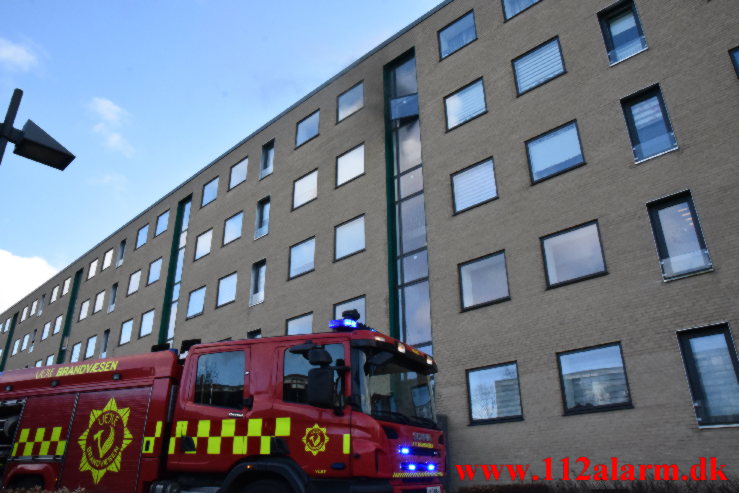 Påsat brand i klapvogn. Finlandsvej 69 i Vejle. 02/02-2022. KL. 12:42.