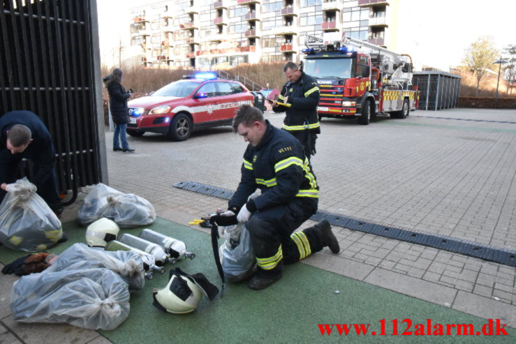 Påsat brand i klapvogn. Finlandsvej 69 i Vejle. 02/02-2022. KL. 12:42.