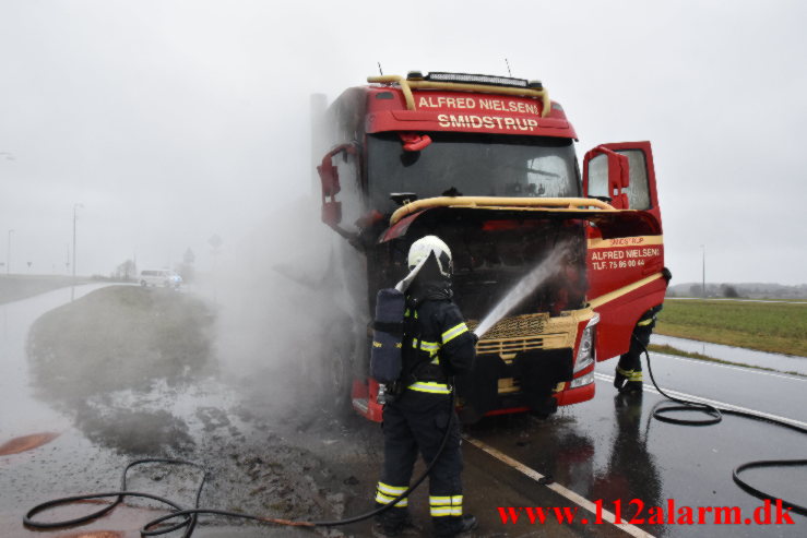 Brand i Lastbil Juelsmindevej ved Assensdrup. 04/02-2022. KL. 09:22.