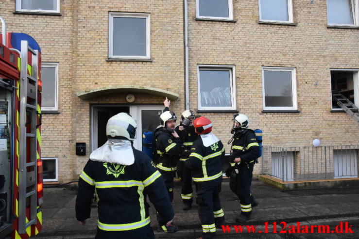 Dramatisk brand i lejlighed. Finlandsvej 6 i Vejle. 12/02-2022. KL. 07:48.