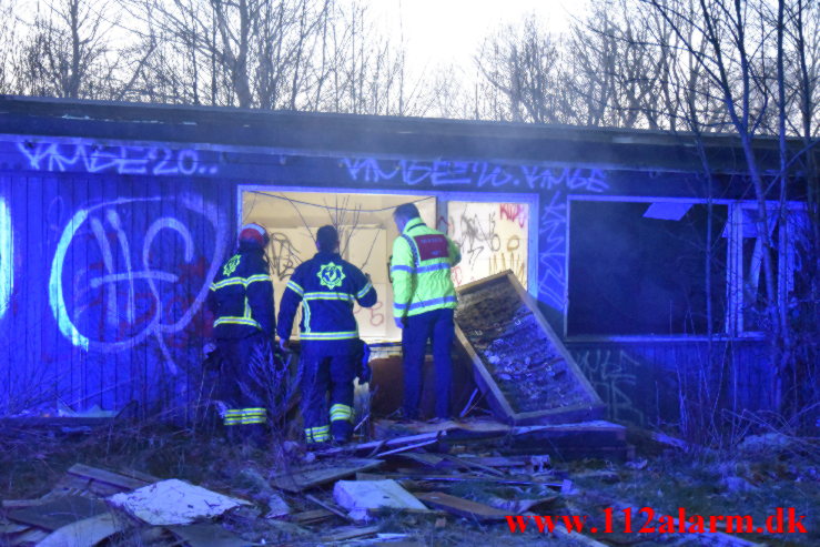 Påsat brand på Gamle Vandrehjem. Mølholm Landevej 80 Vejle. 03/03-2022. KL. 18:14.Påsat brand på Gamle Vandrehjem. Mølholm Landevej 80 Vejle. 03/03-2022. KL. 18:14.