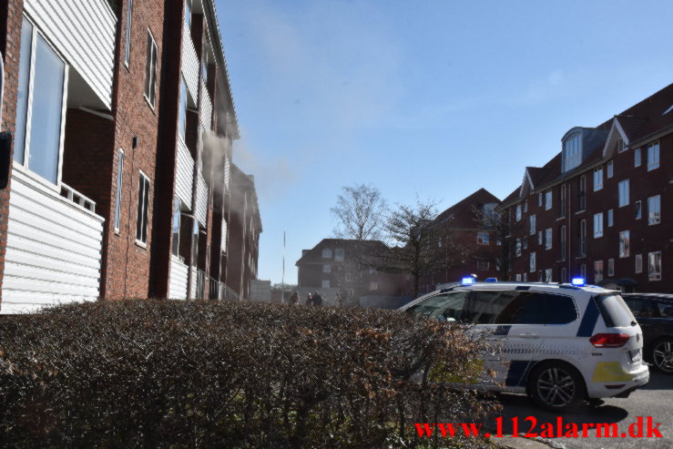 El Løbehjul skyld i brand i lejlighed. Pilevænget i Vejle. 07/03-2022. Kl. 12:52.