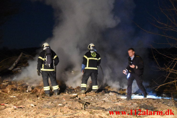 Gårdbrand. Ballevej ved Bredsten. 15/03-2022. Kl. 21:15.