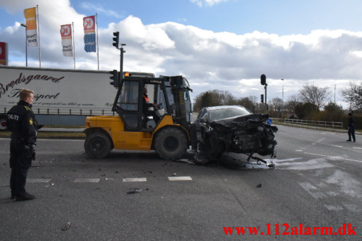 Mindre trafikuheld. Viborg Hovedvej ved Lindved. 05/04-2022. Kl. 16:15.