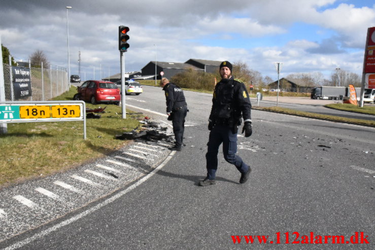 Mindre trafikuheld. Viborg Hovedvej ved Lindved. 05/04-2022. Kl. 16:15.
