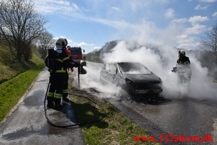 Opel Corsa gik op i flammer. Ribe Landevej ved Nørre Vilstrup. 23/04-2022. KL. 12:42.