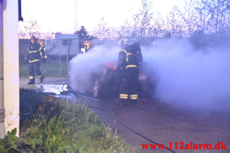 Bilbrand. Nørre Bygade i Grejs. 14/05-2022. KL. 22:08.