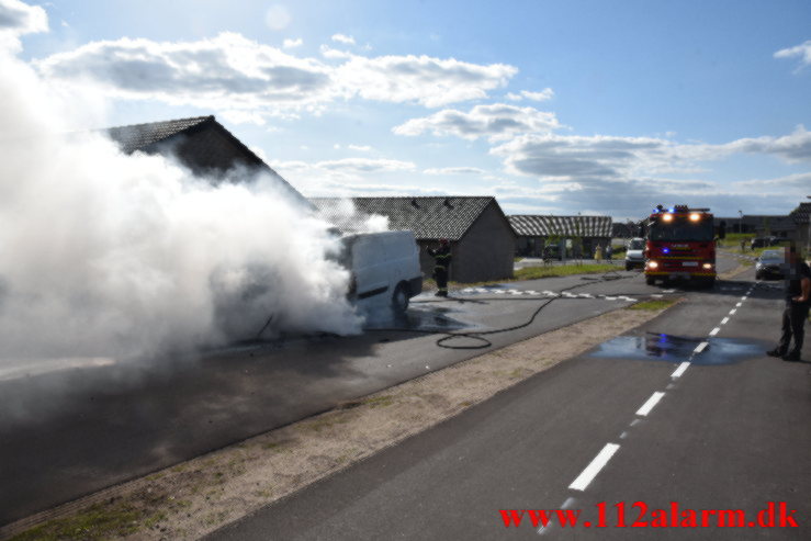 Bilbrand. Agerglimt i Vinding. 15/05-2022. KL. 17:29.