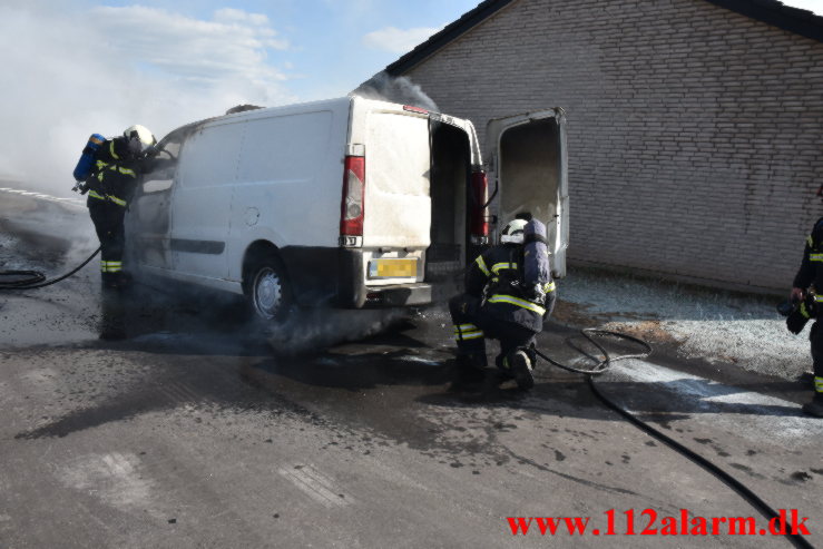 Bilbrand. Agerglimt i Vinding. 15/05-2022. KL. 17:29.