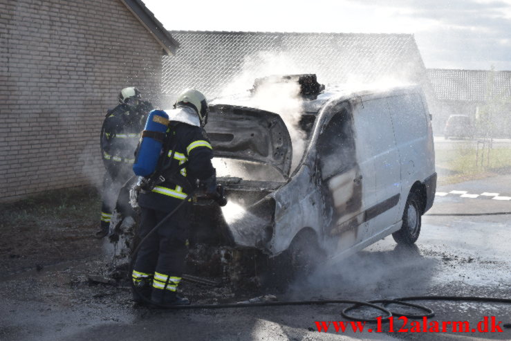 Bilbrand. Agerglimt i Vinding. 15/05-2022. KL. 17:29.