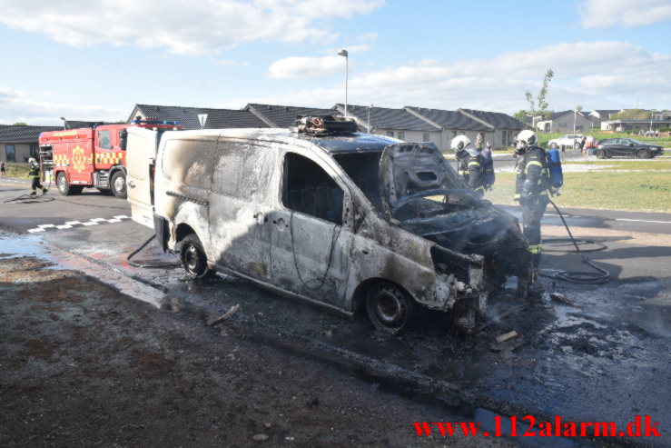 Bilbrand. Agerglimt i Vinding. 15/05-2022. KL. 17:29.