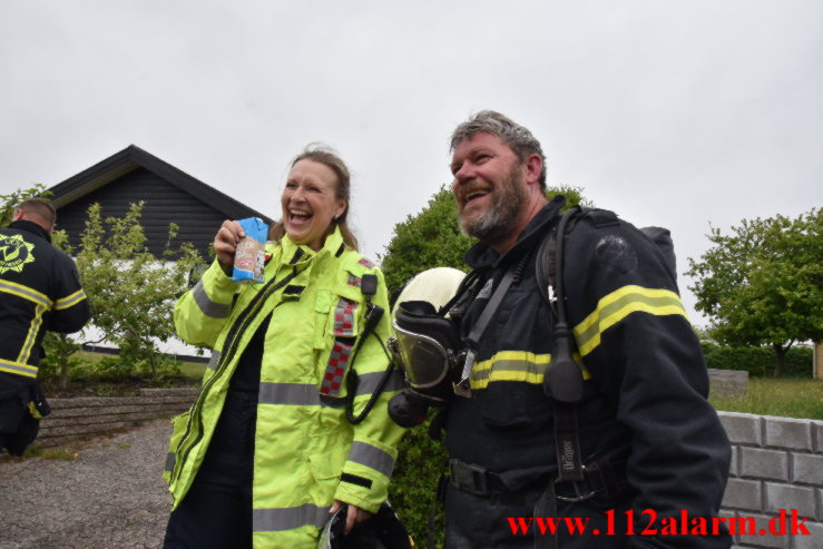 Brand i Villa. Umanakvej i Vejle. 02/06-2022. KL. 16:02.