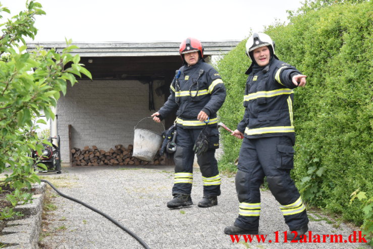 Brand i Villa. Umanakvej i Vejle. 02/06-2022. KL. 16:02.