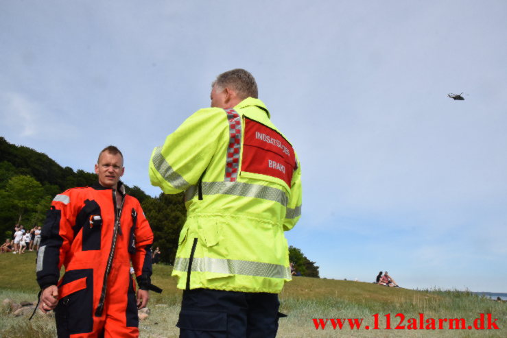 Stor redningsaktion. Tirsbæk Strandvej ”Albuen” 05/06-2022. KL. 16:28.