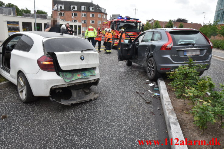 Ung mand mistet herredømmet. Horsensvej i Vejle. 01/07-2022. KL. 18:33.